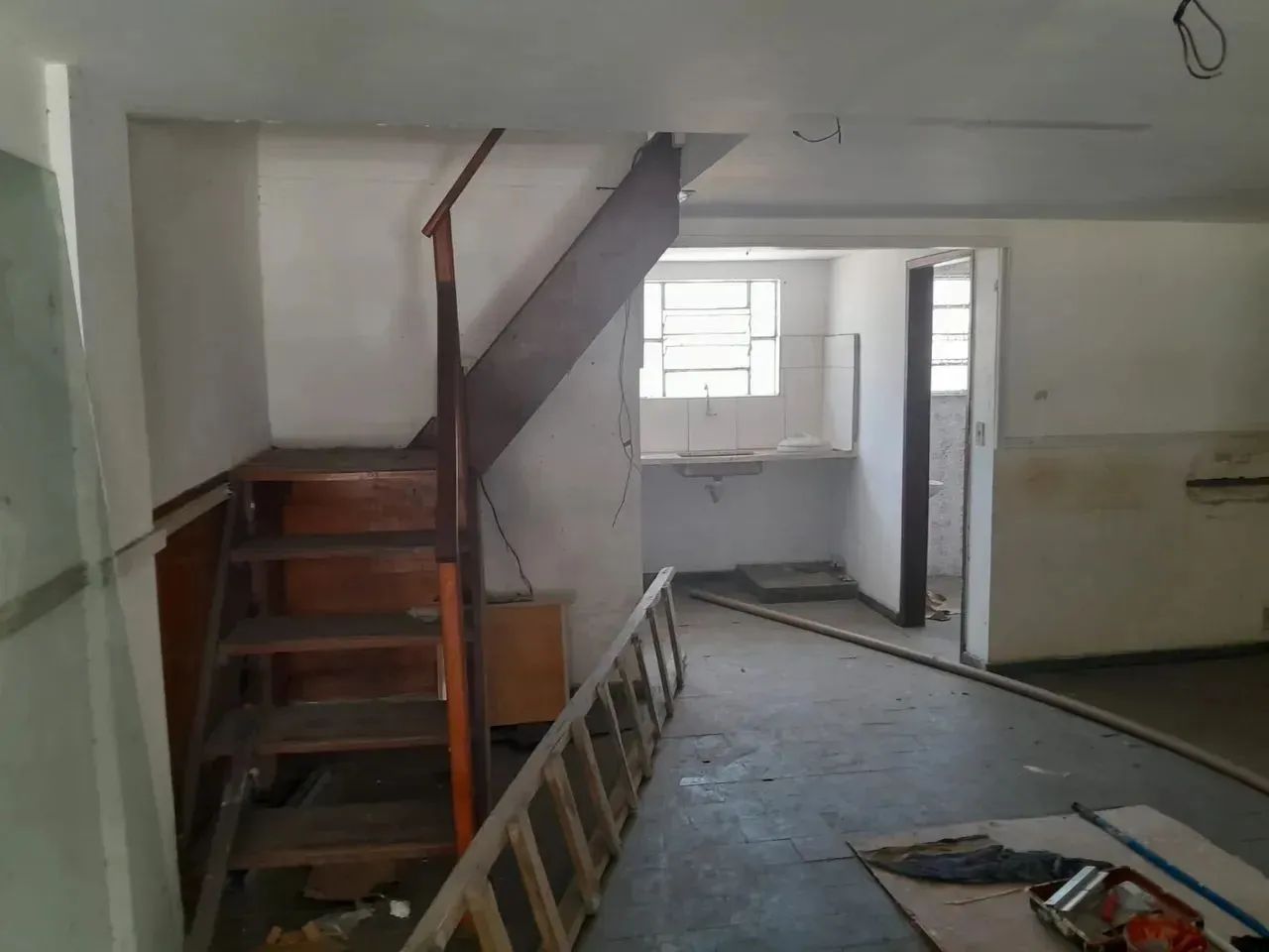 Excelentíssima loja com 100 metros quadrados em Itaipu - Niterói - RJ !!! - Foto 5