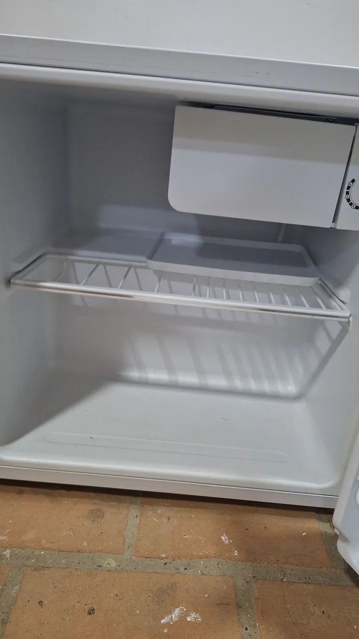 Frigobar Philco 45l - Foto 5
