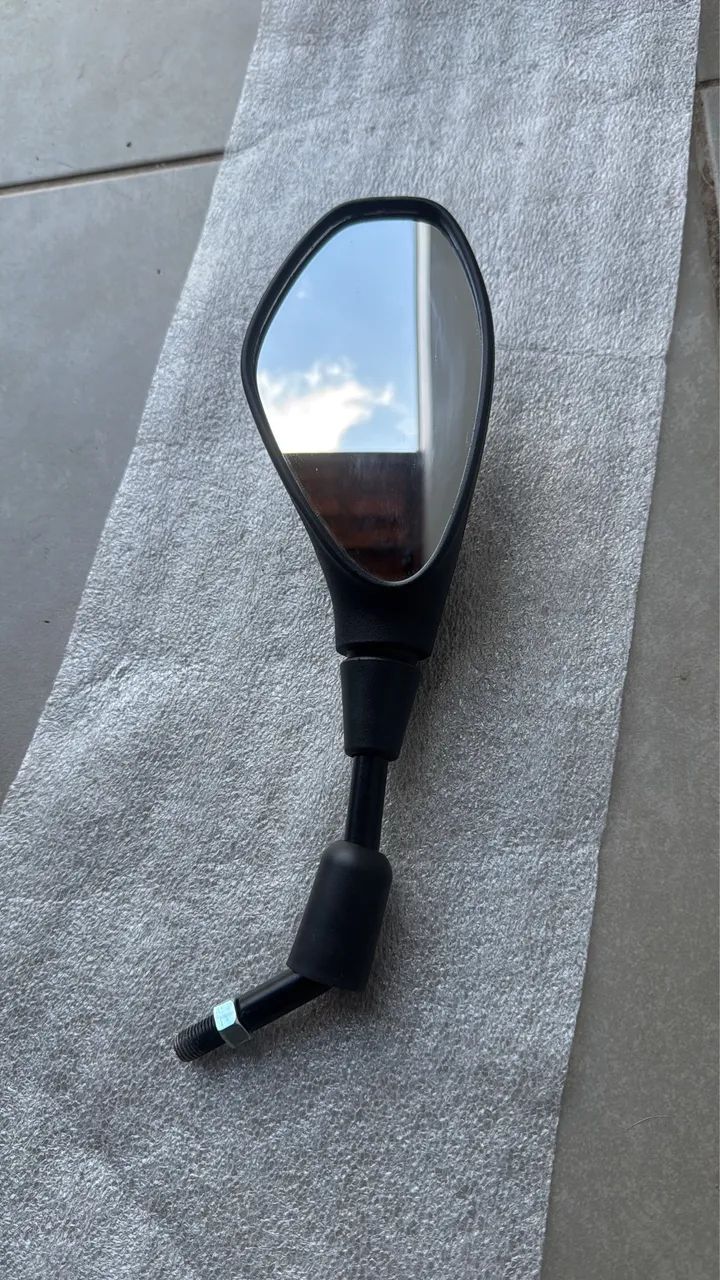 RETROVISOR F800  (Só o lado ESQUERDO) - Foto 2
