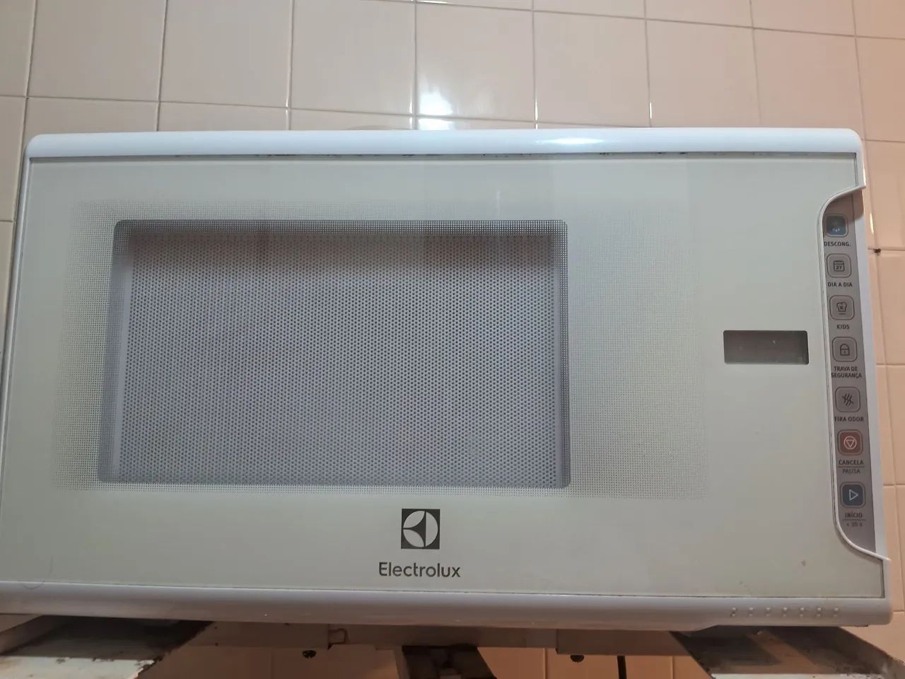 Microondas Electrolux 31L