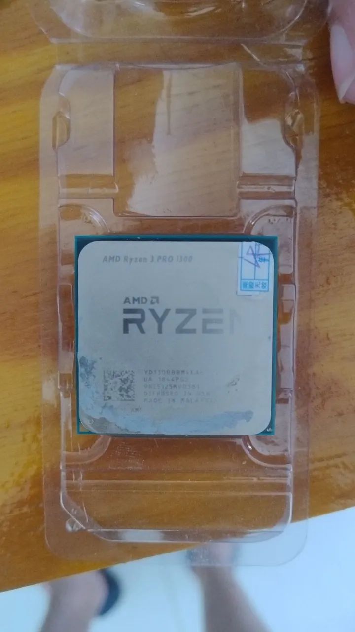 Processador AMD Ryzen 3 PRO 1300
