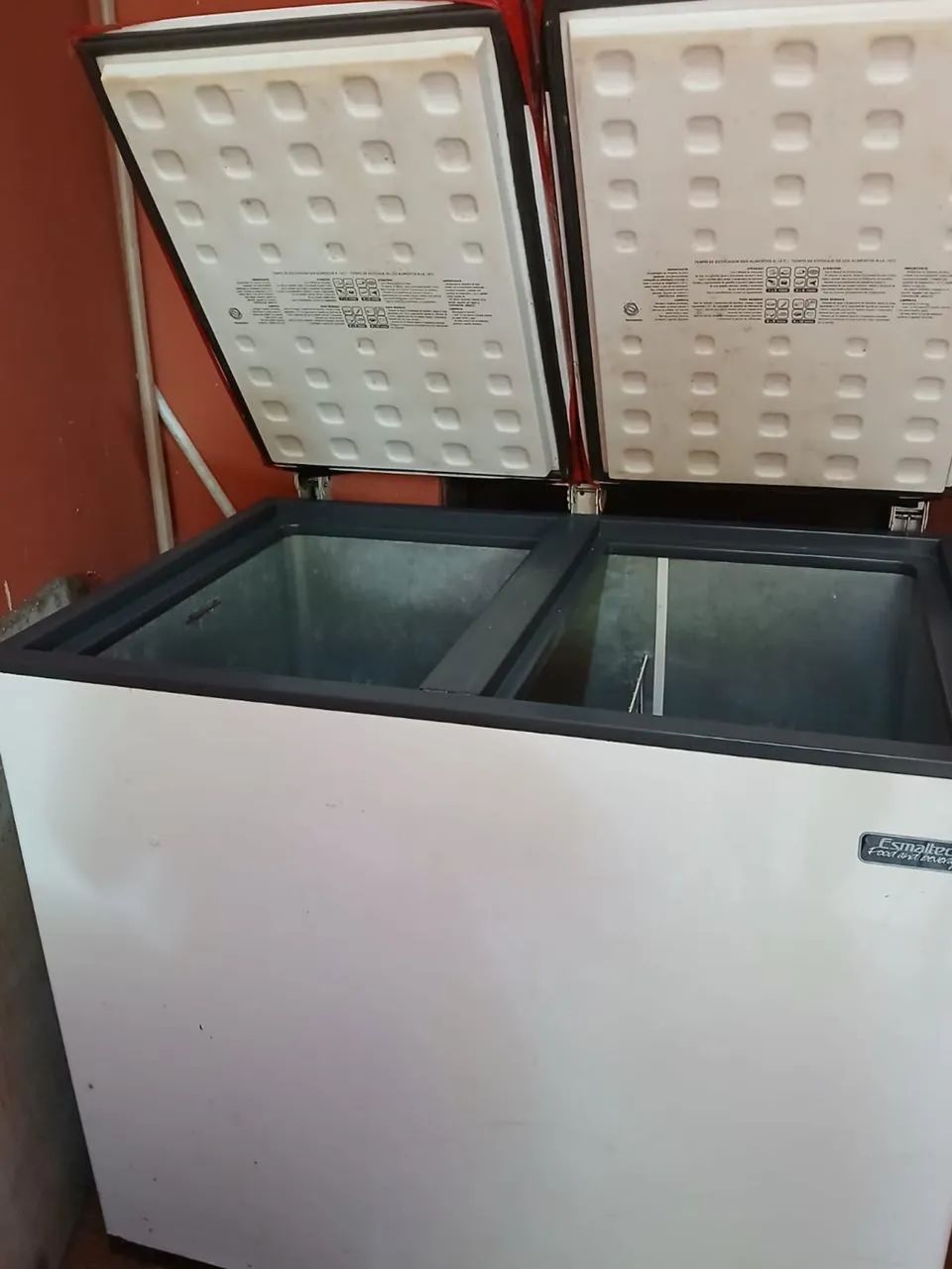 Vendo freezer 