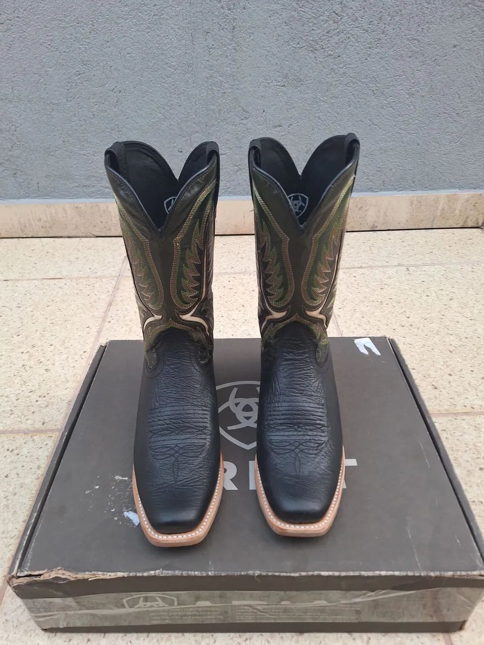 Bota Ariat Nova
