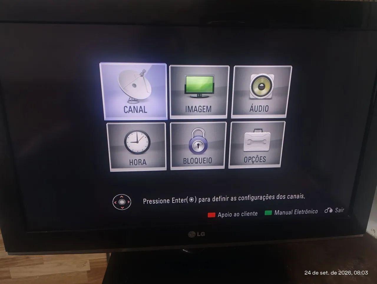 Vende se televisão 