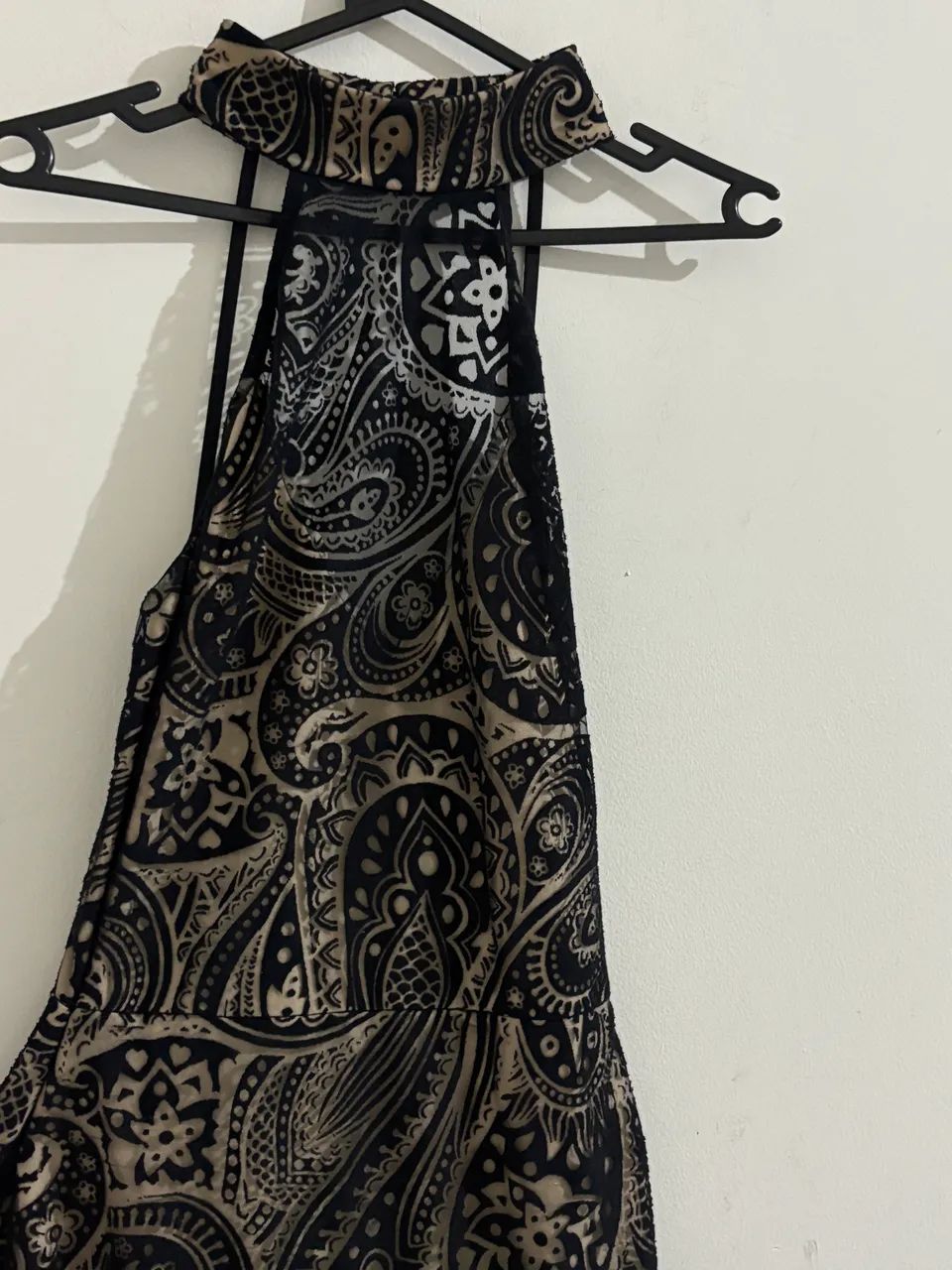vestido elegante para casamento com abertura embaixo 