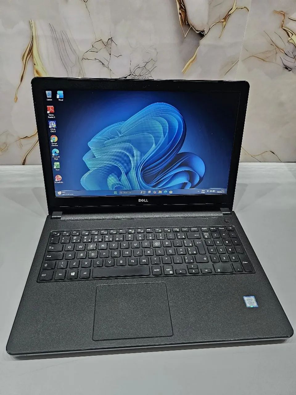 Notebook Dell i5 7 geração