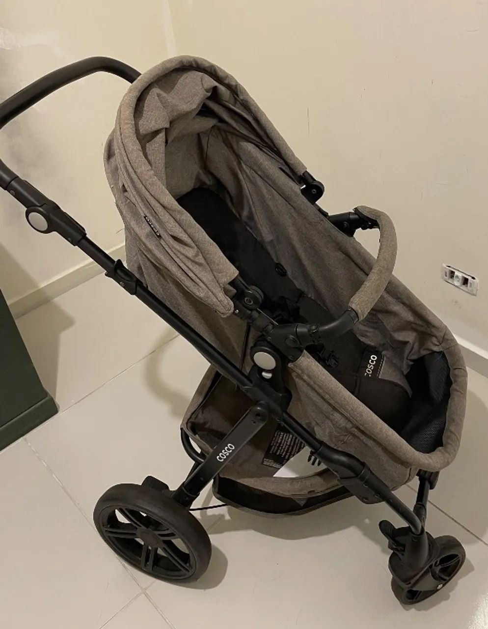 Carrinho de Bebê Cosco