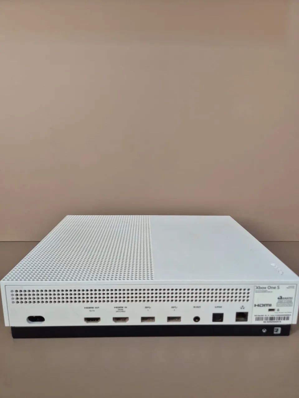 Xbox one s com 2 controles  - Foto 2