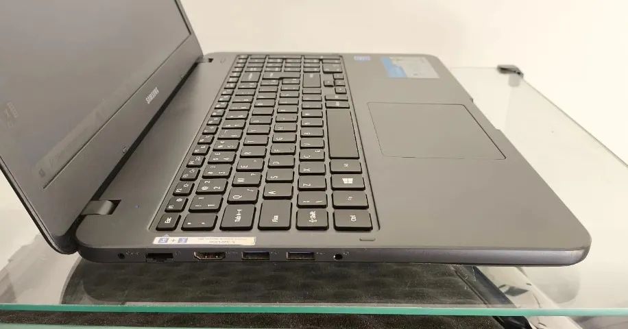 Notebook Samsung Book | Celeron 4205U | 4GB | 128GB SSD | UHD 610 | 15.6" - Foto 4