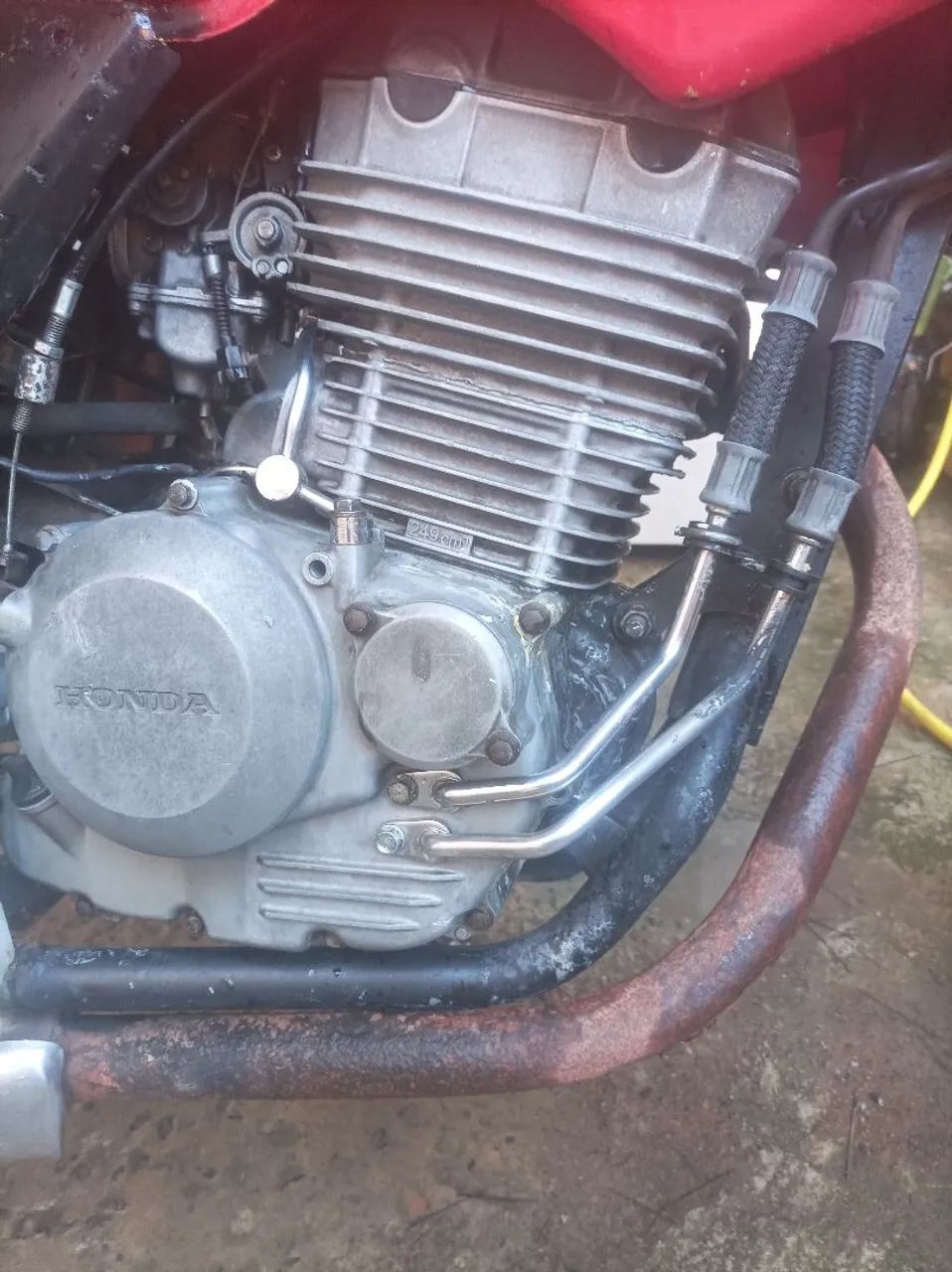 CBX 250  - Foto 4