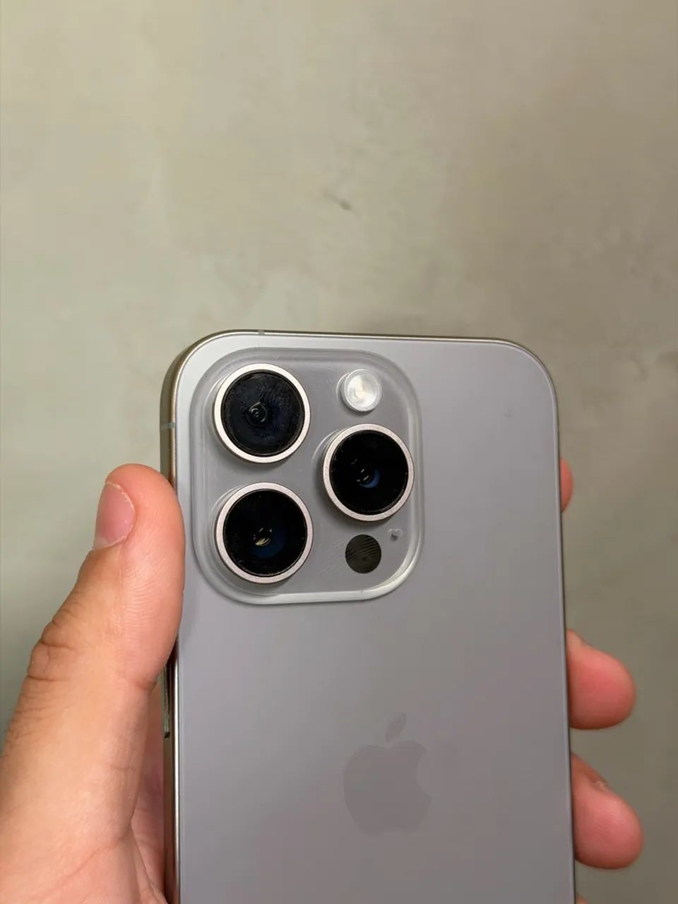 IPhone 15 Pro 128GB - Foto 2