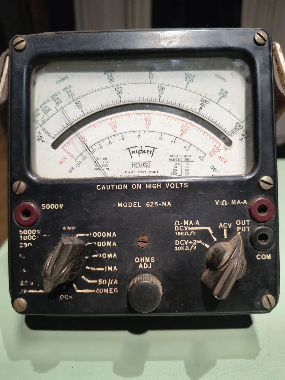 Multimetro analógico Triplett 625 NA