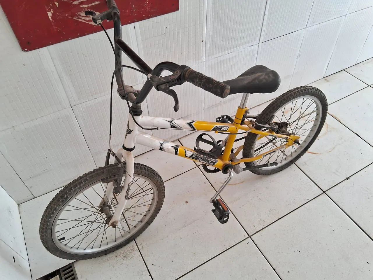 Bicicleta perfeito estado 