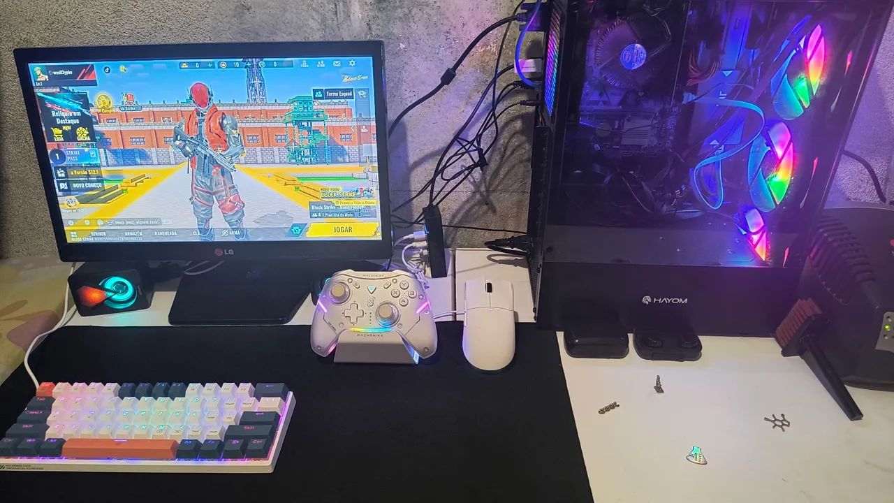 Setup gamer e periféricos 