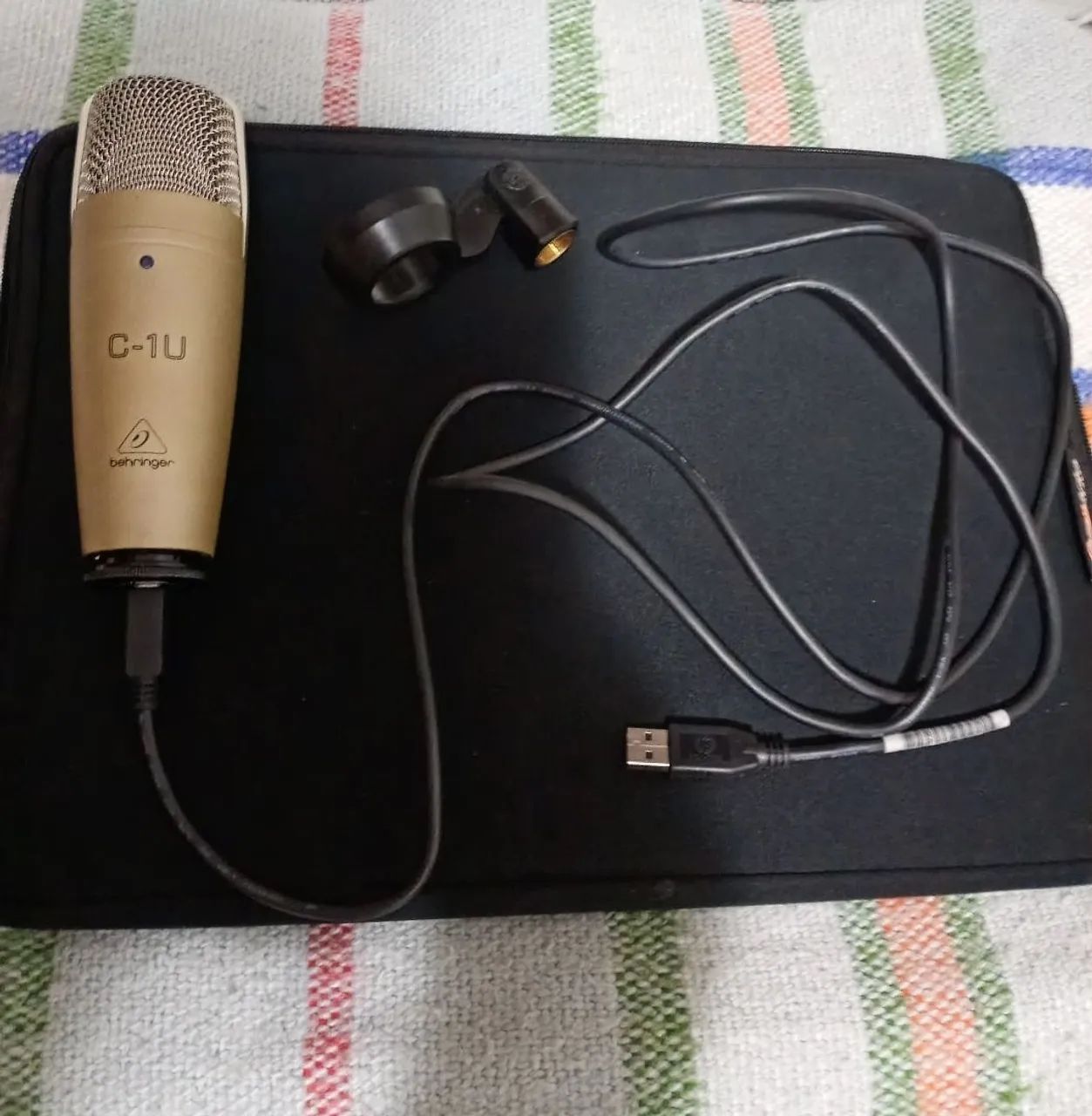 Vendo Microfone C1-USB Bhering 