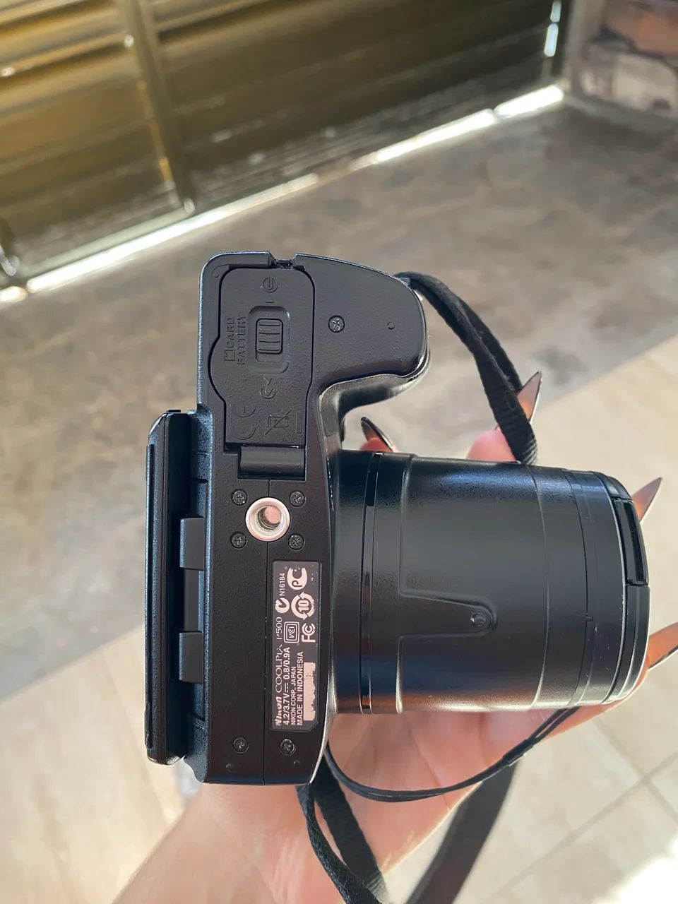 VENDO CÂMERA NIKON COOLPIX P500 - Foto 2