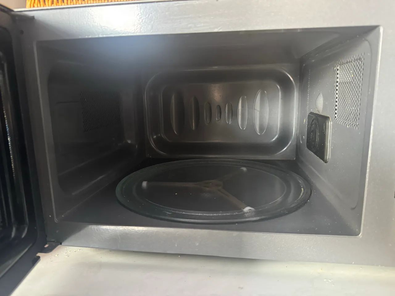 Microondas LG espelhado  - Foto 3