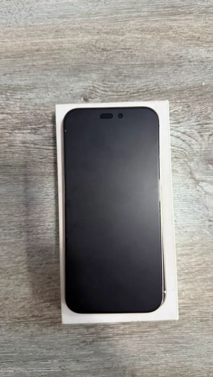 IPhone 16 pro Max  - Foto 2