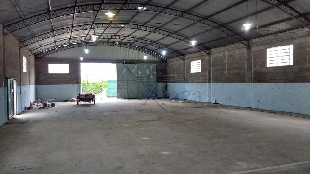 Galpão Comercial - Chácaras Reunidas - 770m².
