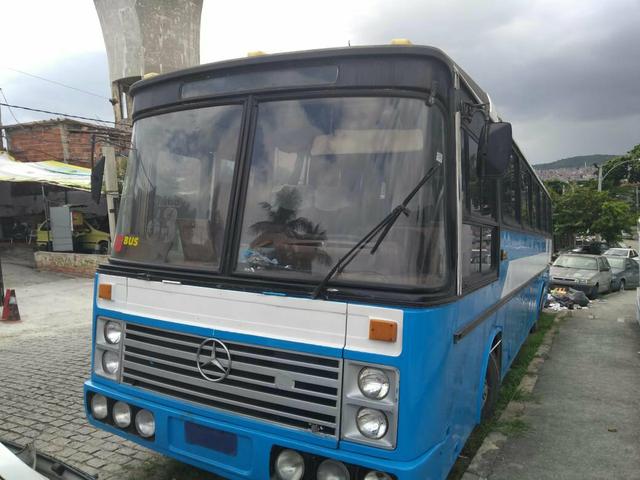 Ônibus 1983 mercedes 45 lugares motor show - Foto 3