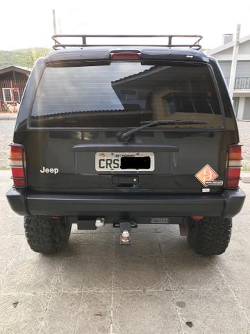 Jeep Cherokee Sport Rubicon - XJ - Foto 5