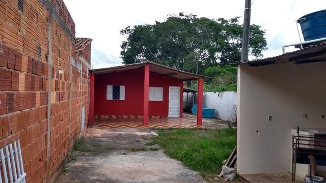 Samuel Pereira oferece: Casa em condomínio fechado de 3 Quartos + Casa de apoio