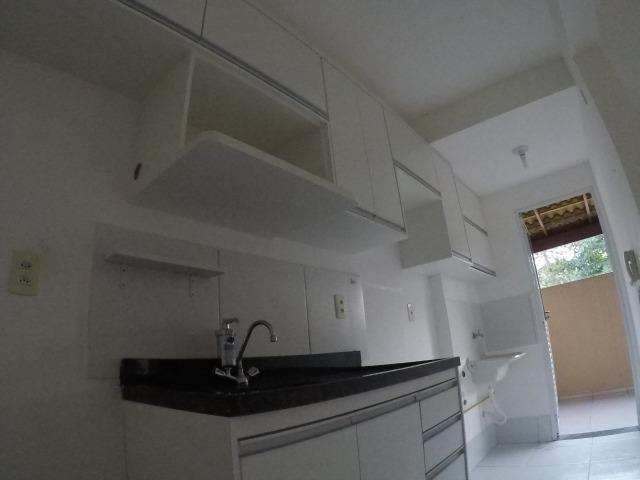 E.R - Apartamento com 2 quartos com quntal perto da praia de Manguinhos - Foto 9