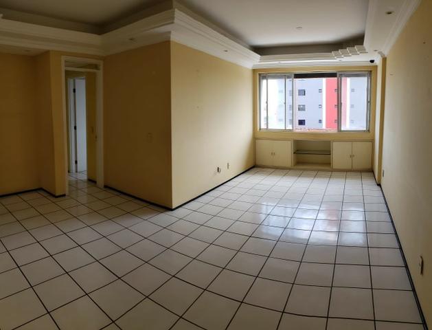Apartamento na Parquelândia
