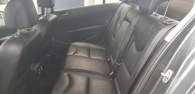 Peugeot 408 ALLURE 2.0 - Foto 6