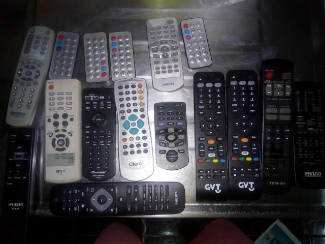 Controles remotos - Foto 2