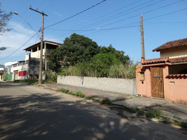 Terreno em Área Nobre, de 378,50m², com Vista para o mar, da Linda Enseada Azul. Próximo a - Foto 3