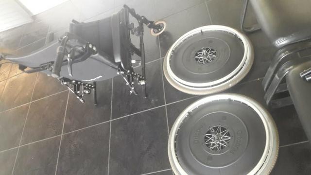 Cadeira de rodas ortobras - Foto 2
