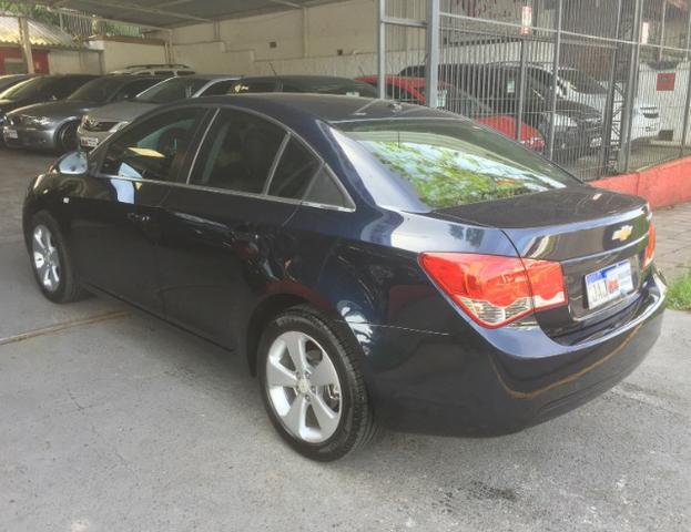 Cruze 1.8 Lt 16V Flex 4P Automático - Foto 5