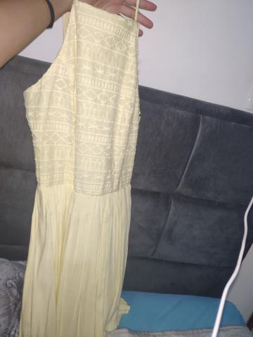Vendo vestido nunca usado.