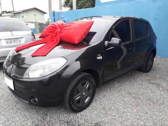 Sandero VIBE 1.6 completo