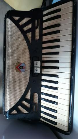 Acordeon Todeschine Elétrica - Foto 4