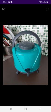 Vendo garrafa térmica 90 reais