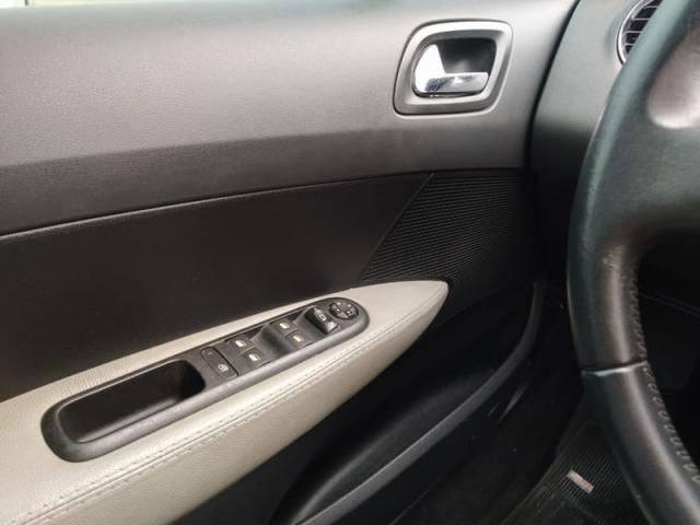 VOLKSWAGEN VOYAGE 1.0 MI TOTAL FLEX 8V 4P - Foto 11