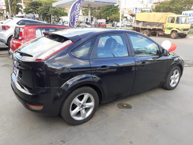 Focus Hatch 1.6 Flex 11/11 Completo - Foto 2