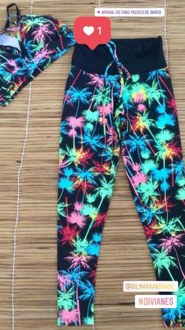 Conjunto top e calça fitness