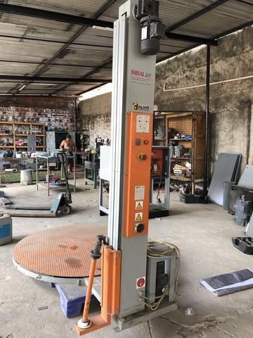 Máquina Embaladora de Mercadorias com base giratória