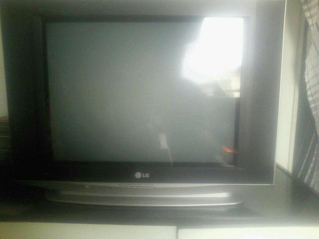 TV LG - 20" tubo - Apenas R$ 280,00