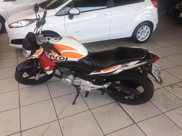 Moto Honda CB 300 Limited semi nova baixa quilometragem - Foto 3