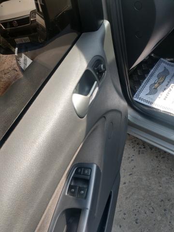 Voyage trend ano 2014 1.6 completo valor de 29.900,00 - Foto 15