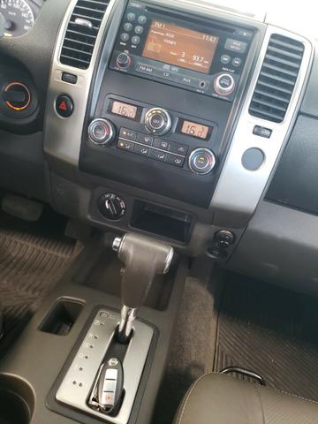 Nissan Frontier 2014 4x4 SL 190cv Extra !! - Foto 10