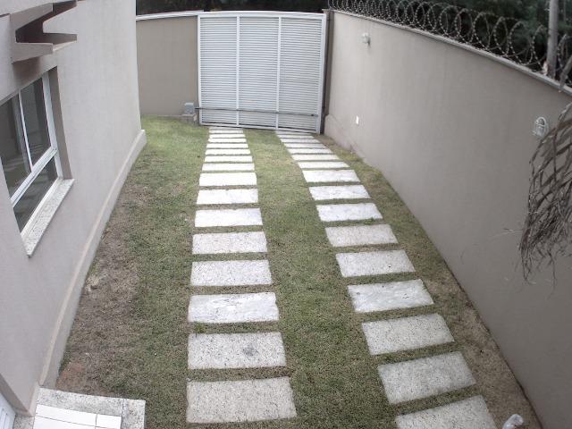 APM-09-Apartamento com Excelente Quintal Próximo ao Centro Comercial de Laranjeiras - Foto 4