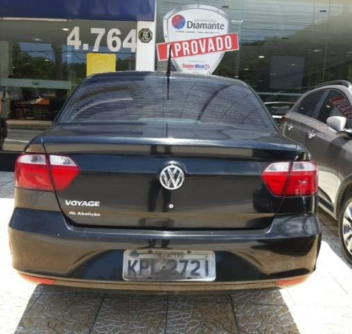 Vw - Volkswagen Voyage 1.0 2014 modelo G6 completo de tudo procurar Martins * - Foto 2