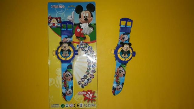 Relogio Infantil Com Projetor - Foto 4
