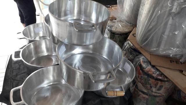 Panelas de alumínio batido de todos tamanho - Foto 3