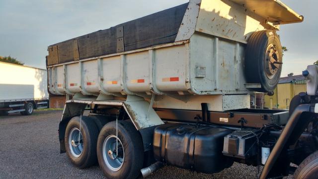 Ford Cargo 1622 truck 6x2 com caçamba Rosseti 10m3 unico dono - Foto 5